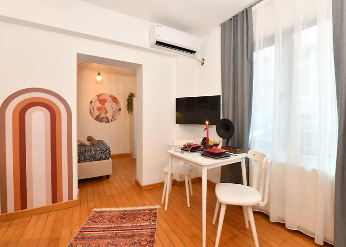 Lägenhet Cute Flat Vintage Design Ac Galata *