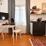 Cute Flat Vintage Design Ac Galata